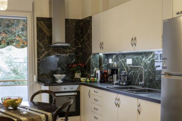 G102 Κεντρικό Πολυτελές Διαμέρισμα Lejlighed Volos Eksteriør billede
